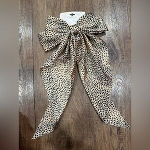 Capelli of New York Leopard Print Hair Bow